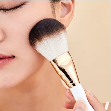 Кисть для пудры Adelica